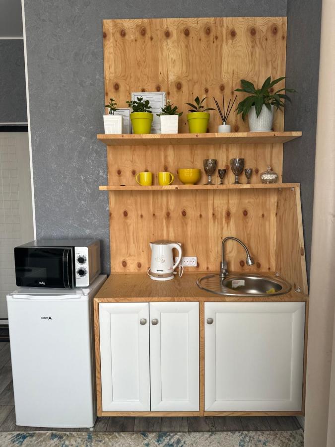 Vavilon Apartment คาราโคล ภายนอก รูปภาพ