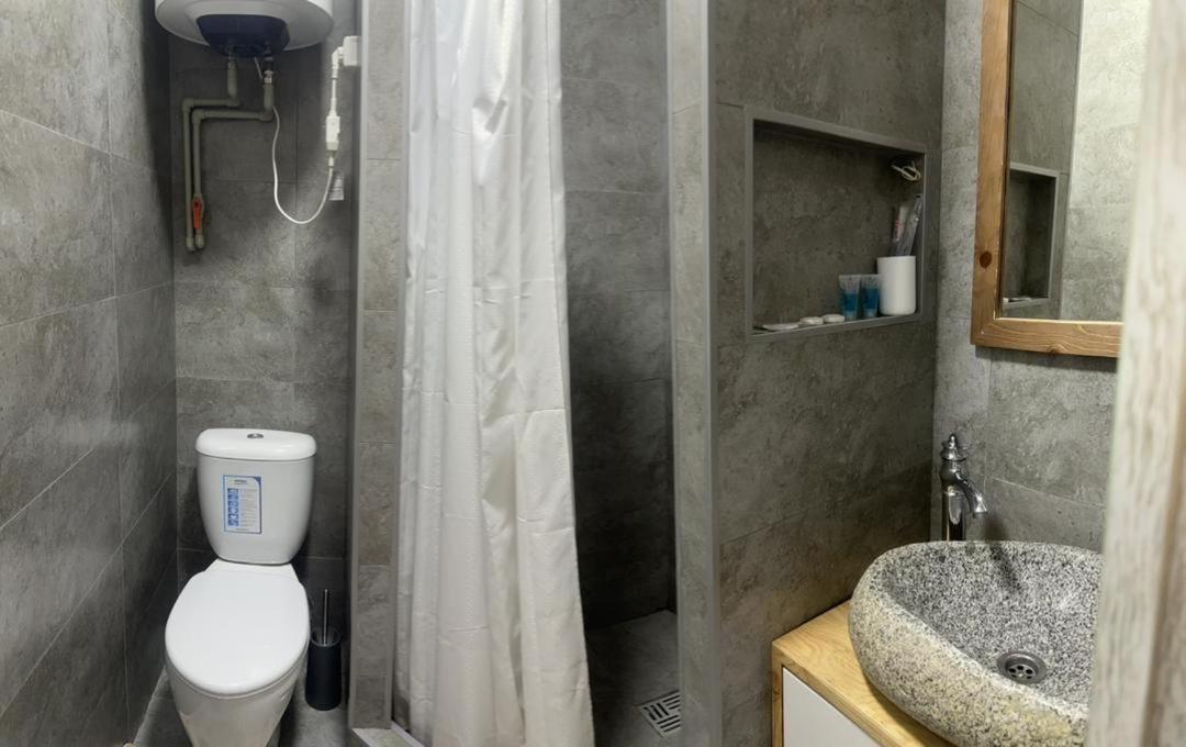 Vavilon Apartment คาราโคล ภายนอก รูปภาพ